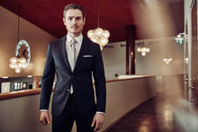 Load image into Gallery viewer, Slim fit shirt in Albini white cloud
