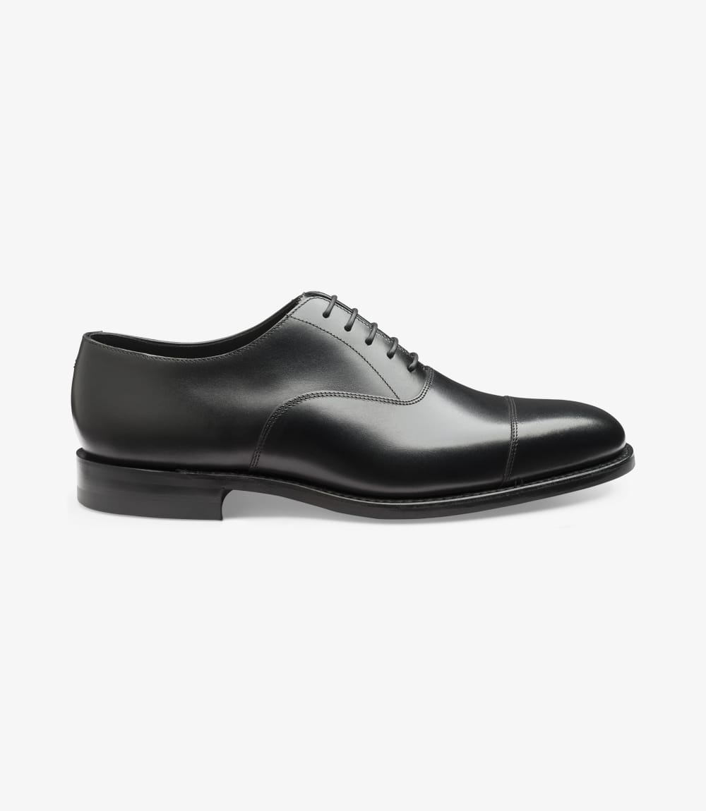 Loake <br> Aldwych kumipohjalla